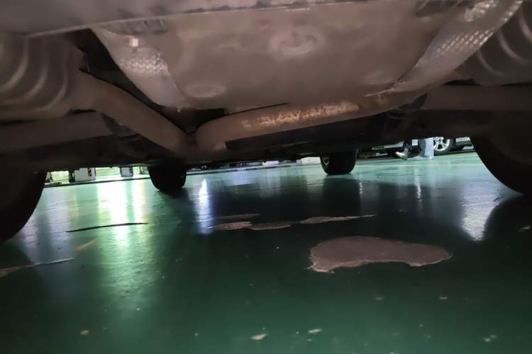 Used Audi Q5 2011 2.0TFSI Comfort Version Chassis Rear