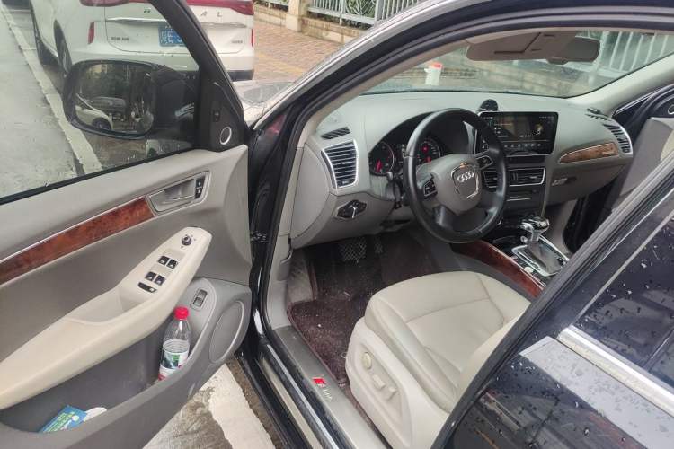 Used Audi Q5 2011 2.0TFSI Comfort Version Driver Seat
