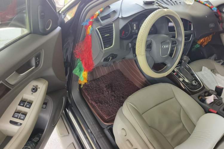 Used Audi Q5 2011 2.0TFSI Comfort Version Driver Seat