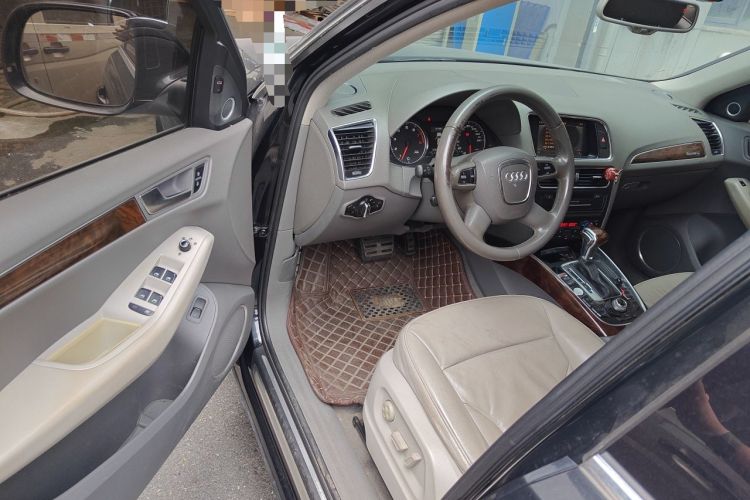 Used Audi Q5 2011 2.0TFSI Comfort Version Driver Seat