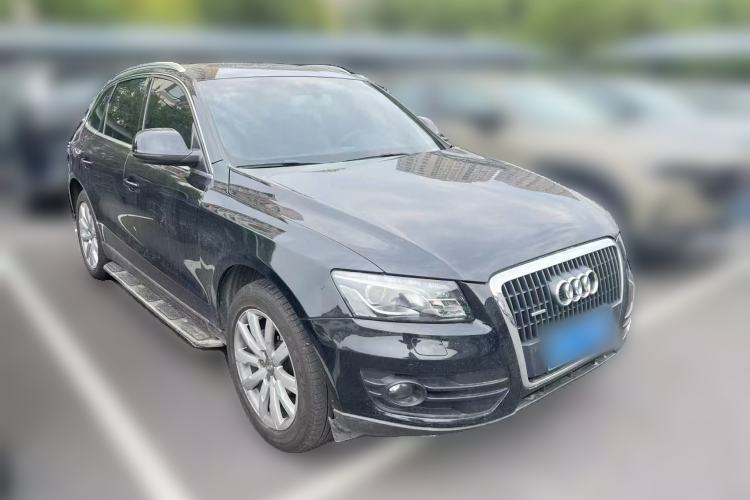 Used Audi Q5 2011 2.0TFSI Comfort Version Front Right 45 Deg
