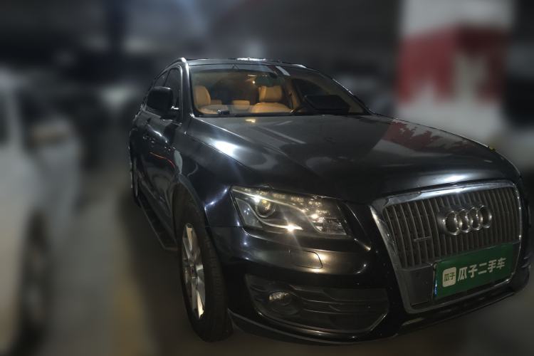 Used Audi Q5 2011 2.0TFSI Comfort Version Front Right 45 Deg