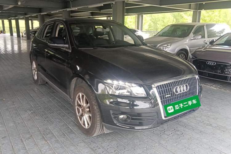 Used Audi Q5 2011 2.0TFSI Comfort Version Front Right 45 Deg