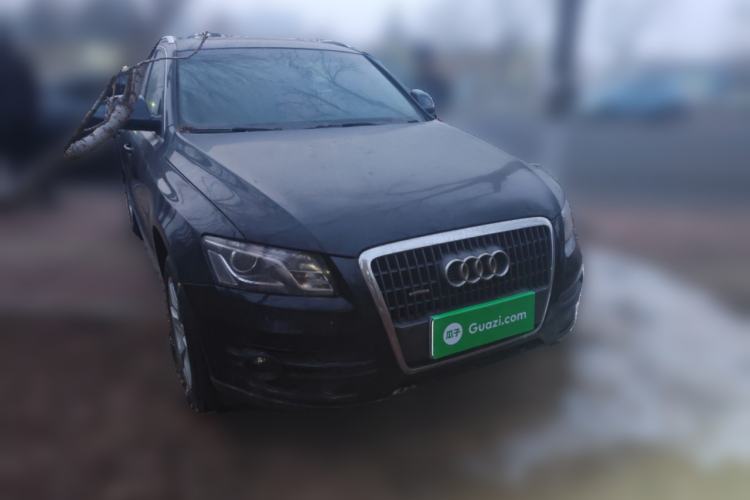 Used Audi Q5 2011 2.0TFSI Comfort Version Front Right 45 Deg