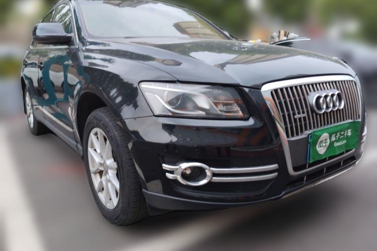 Used Audi Q5 2011 2.0TFSI Comfort Version Front Right 45 Deg