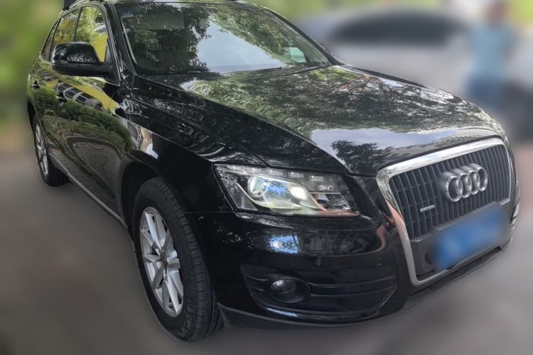 Used Audi Q5 2011 2.0TFSI Comfort Version Front Right 45 Deg
