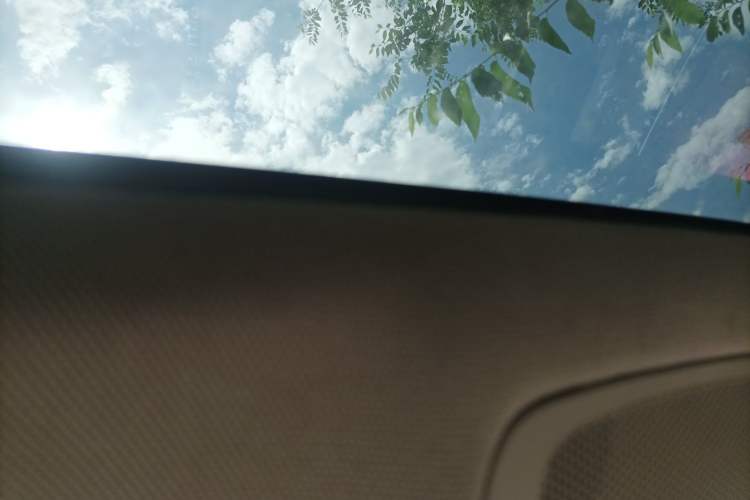 Used Audi Q5 2011 2.0TFSI Technology Model Headliner