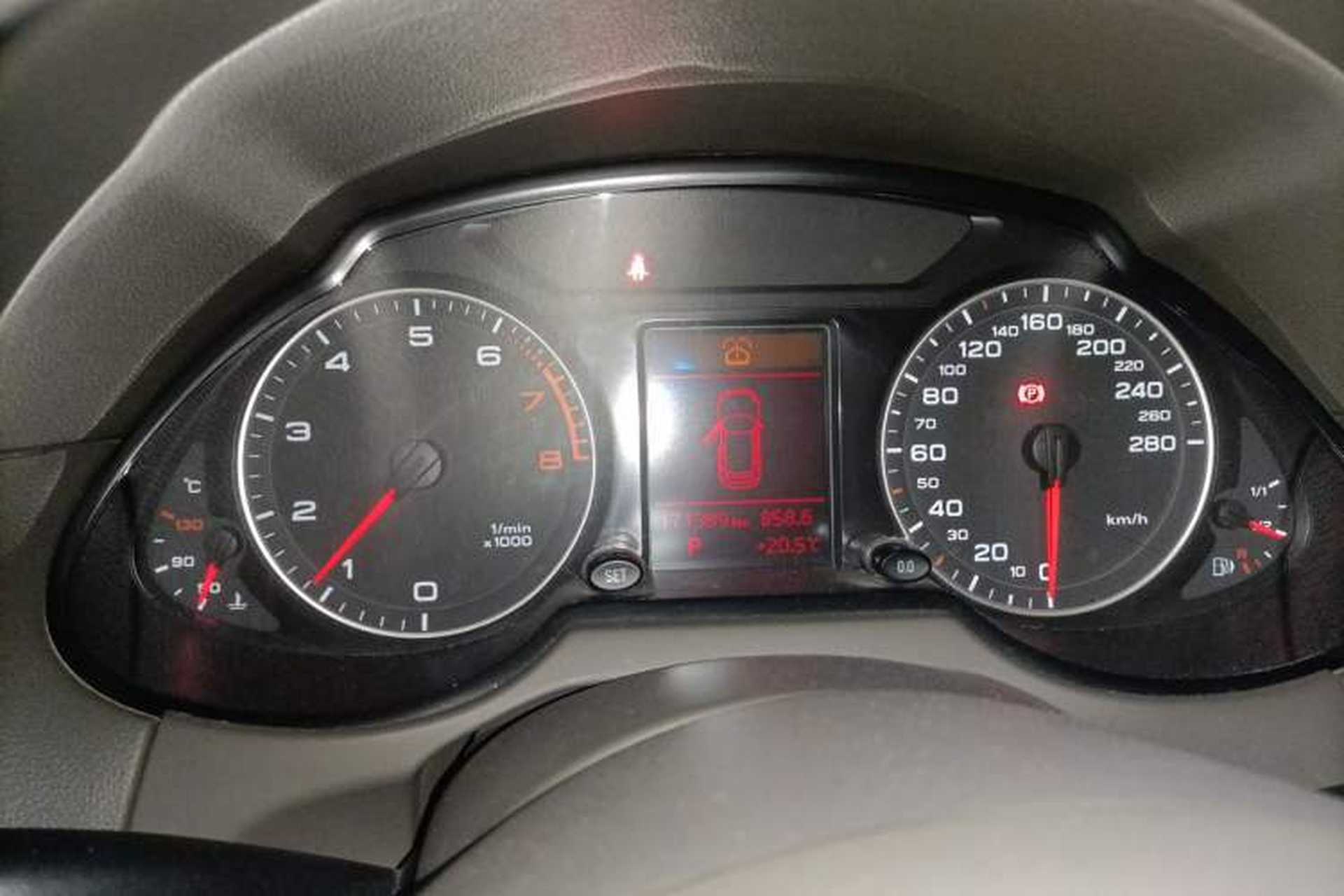 Used Audi Q5 2011 2.0TFSI Technology Model Instrument Cluster