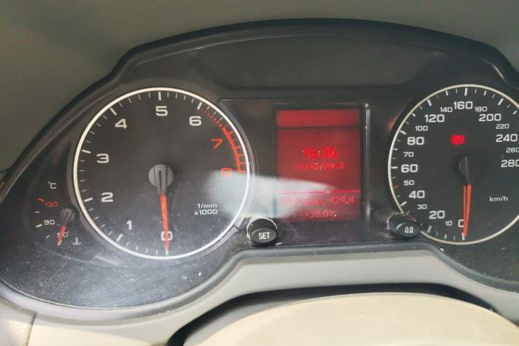 Used Audi Q5 2011 2.0TFSI Technology Model Instrument Cluster