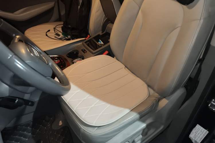 Used Audi Q5 2011 2.0TFSI Technology Model Left Front Seat
