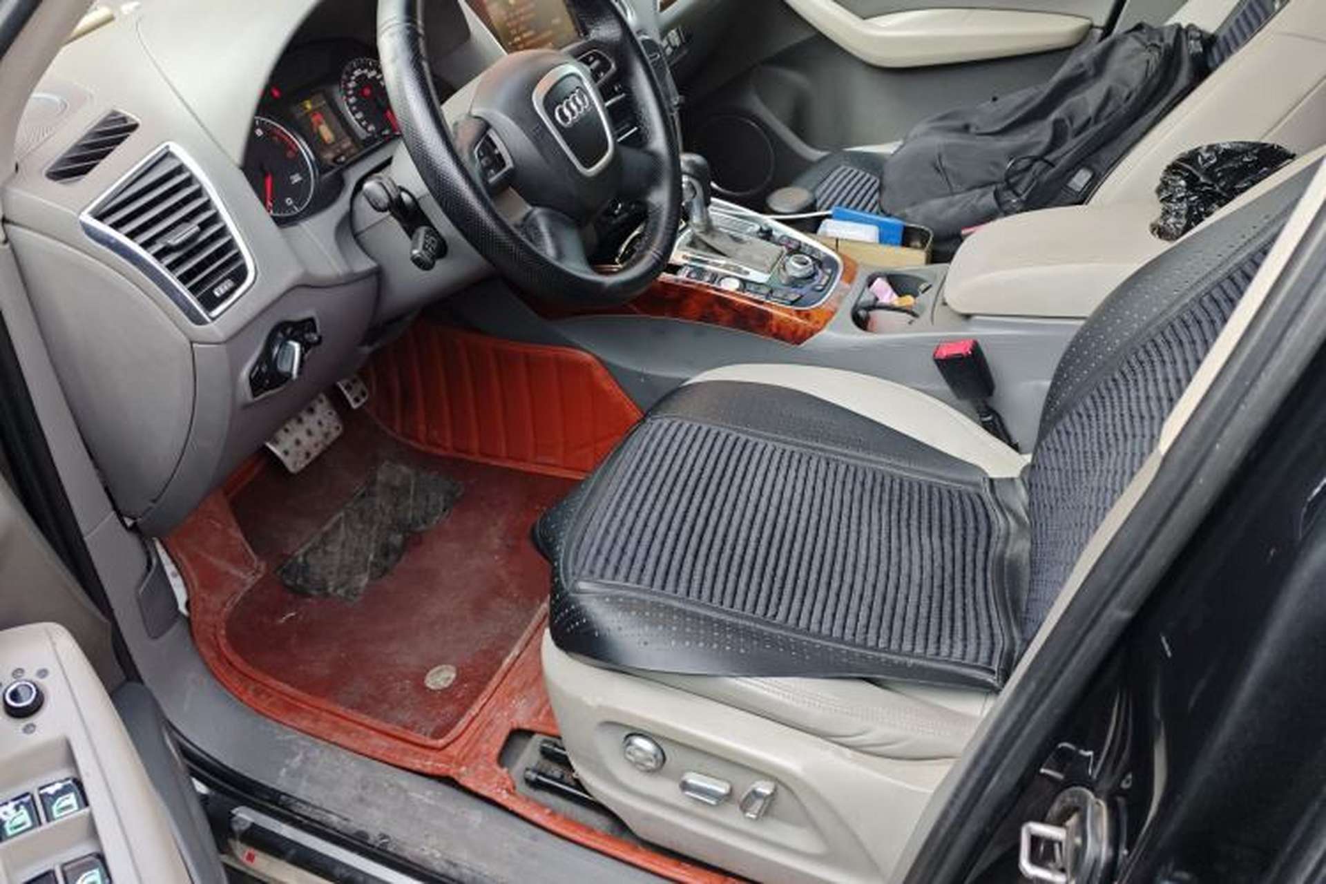 Used Audi Q5 2011 2.0TFSI Comfort Version Left Front Seat