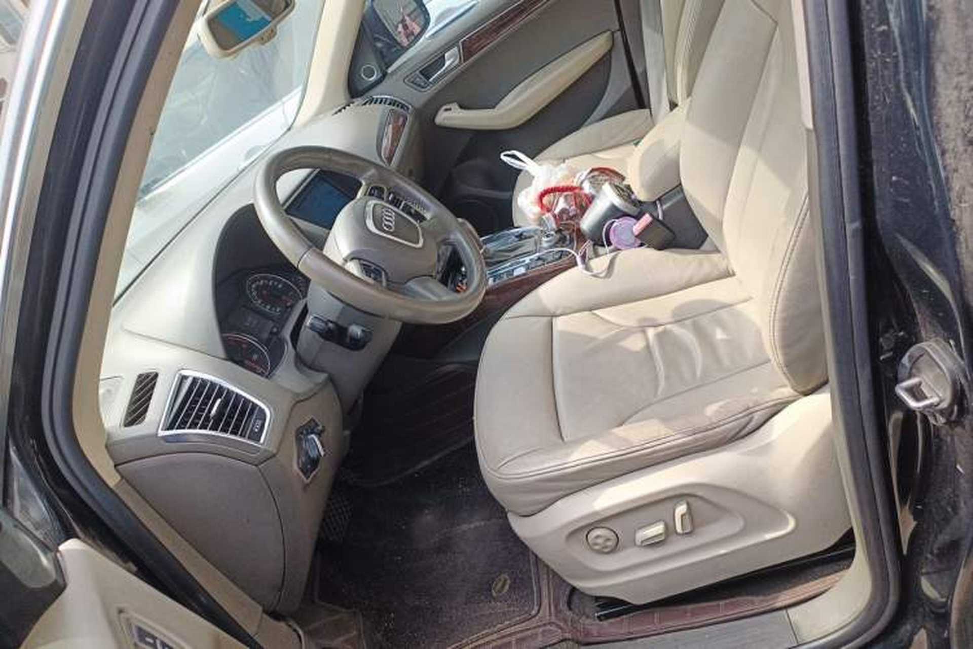 Used Audi Q5 2011 2.0TFSI Comfort Version Left Front Seat
