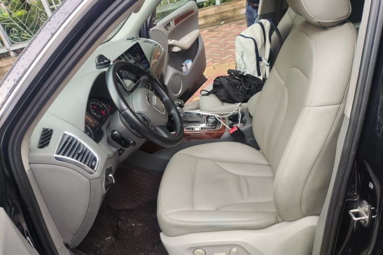 Used Audi Q5 2011 2.0TFSI Comfort Version Left Front Seat