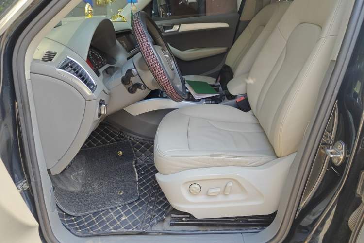 Used Audi Q5 2011 2.0TFSI Comfort Version Left Front Seat