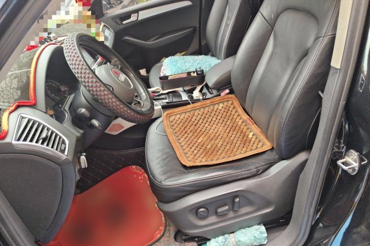 Used Audi Q5 2011 2.0TFSI Technology Model Left Front Seat