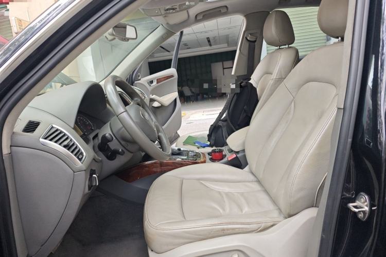 Used Audi Q5 2011 2.0TFSI Comfort Version Left Front Seat