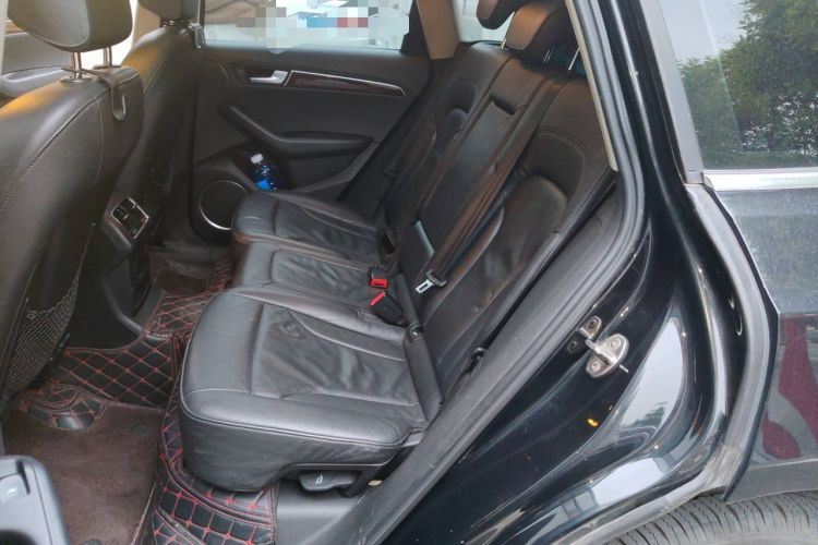 Used Audi Q5 2011 2.0TFSI Comfort Version Left Rear Seat