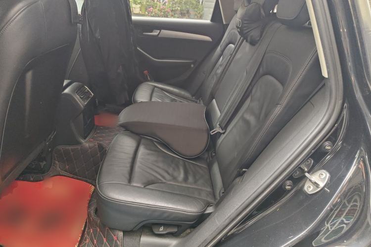 Used Audi Q5 2011 2.0TFSI Technology Model Left Rear Seat
