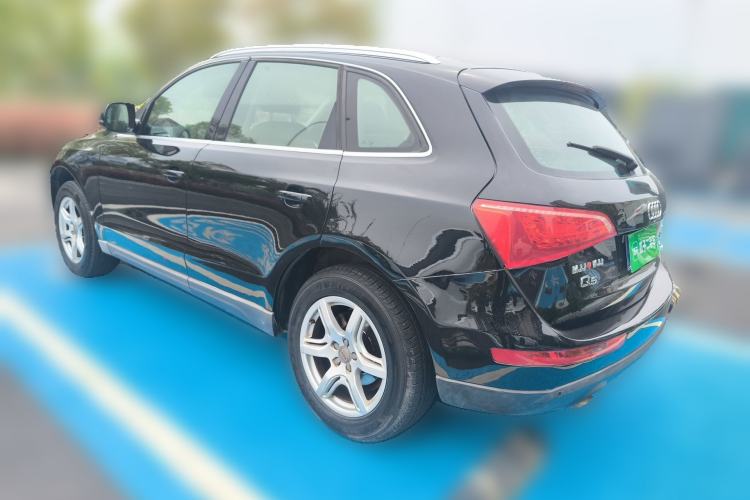Used Audi Q5 2011 2.0TFSI Technology Model Rear Left 45 Deg
