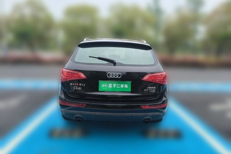 Used Audi Q5 2011 2.0TFSI Technology Model Rear