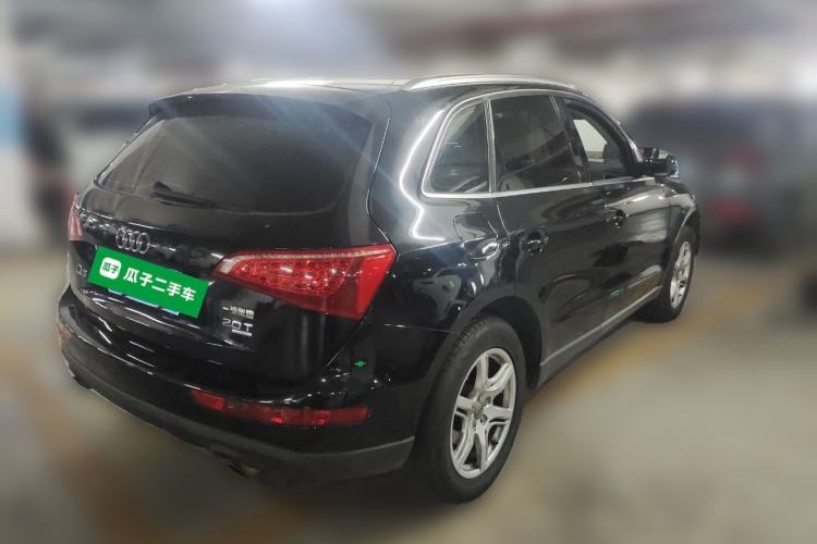 Used Audi Q5 2011 2.0TFSI Technology Model Rear Right 45 Deg
