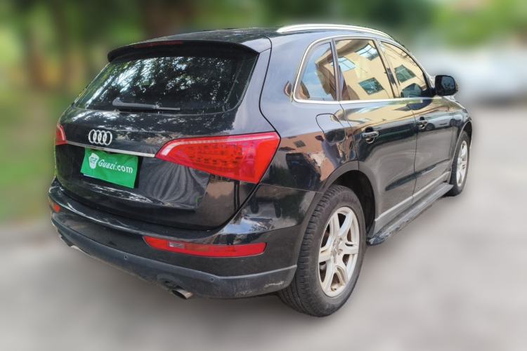 Used Audi Q5 2011 2.0TFSI Technology Model Rear Right 45 Deg