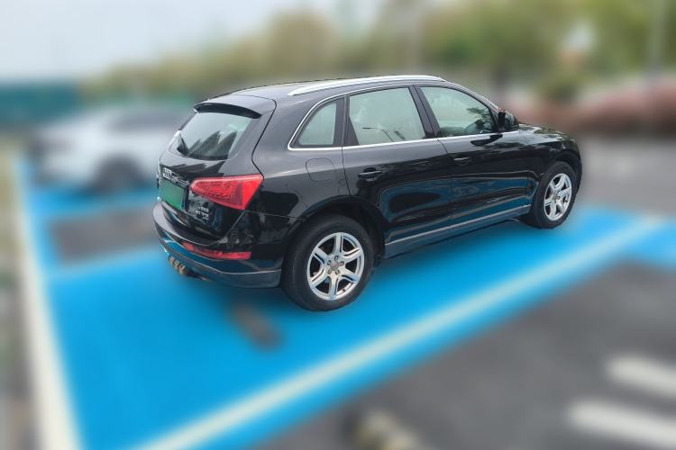 Used Audi Q5 2011 2.0TFSI Technology Model Rear Right 45 Deg