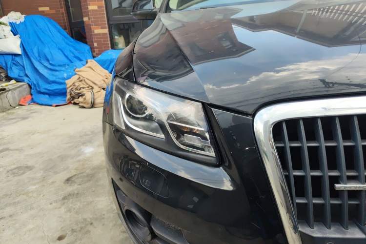 Used Audi Q5 2011 2.0TFSI Technology Model Right Front Headlight