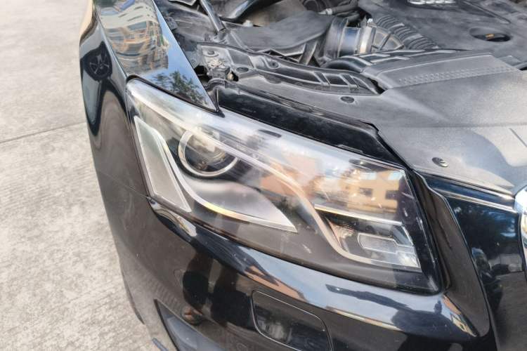 Used Audi Q5 2011 2.0TFSI Technology Model Right Front Headlight