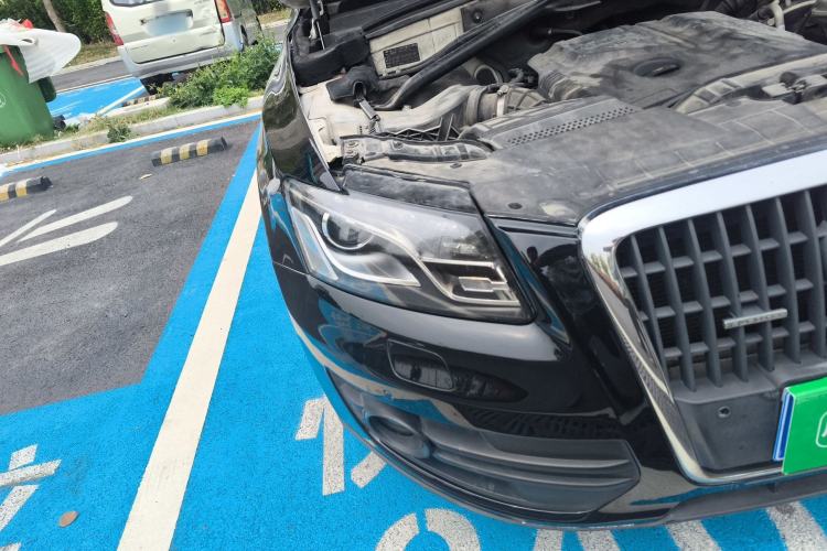 Used Audi Q5 2011 2.0TFSI Technology Model Right Front Headlight