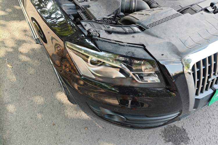 Used Audi Q5 2011 2.0TFSI Technology Model Right Front Headlight
