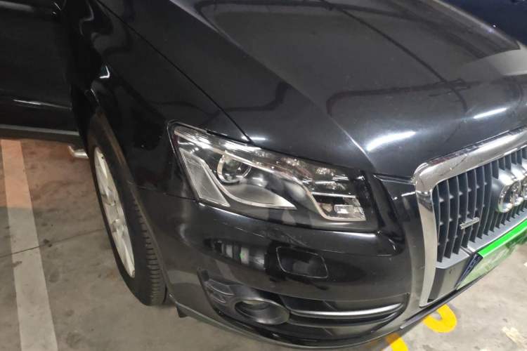 Used Audi Q5 2011 2.0TFSI Comfort Version Right Front Headlight