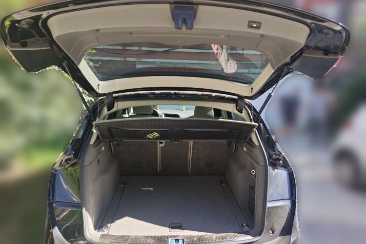 Used Audi Q5 2011 2.0TFSI Luxury Edition Trunk