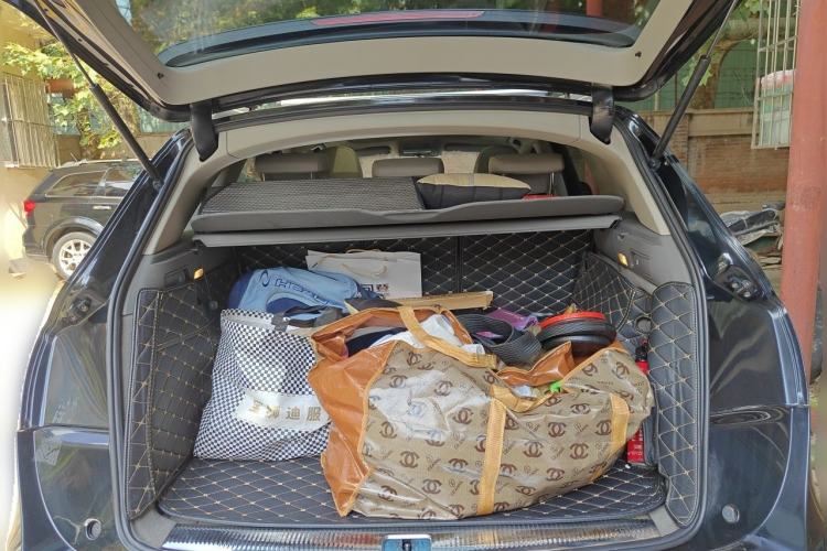 Used Audi Q5 2011 2.0TFSI Comfort Version Trunk