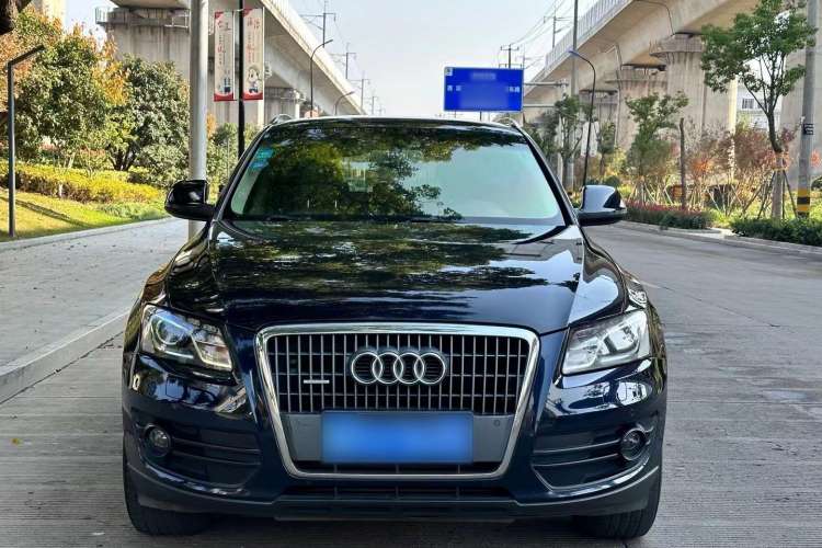 Used Audi Q5 2011 2.0TFSI Comfort Version Exterior 1