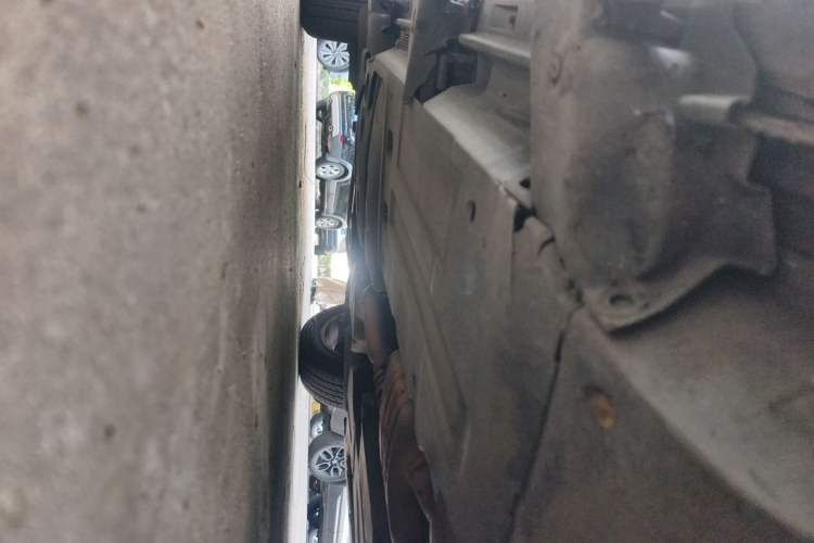 Used Audi Q5 2011 2.0TFSI Comfort Version Chassis Front Right