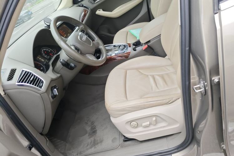 Used Audi Q5 2011 2.0TFSI Comfort Version Left Front Seat
