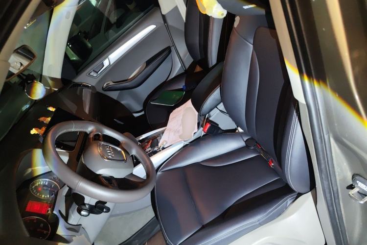 Used Audi Q5 2011 2.0TFSI Technology Model Left Front Seat