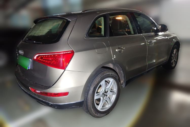 Used Audi Q5 2011 2.0TFSI Technology Model Rear Right 45 Deg