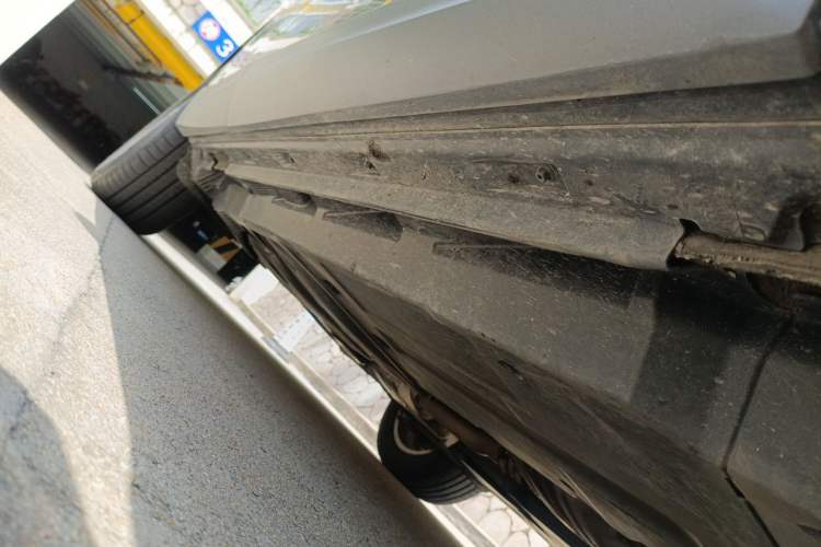 Used Audi Q5 2011 2.0TFSI Technology Model Chassis Front Right