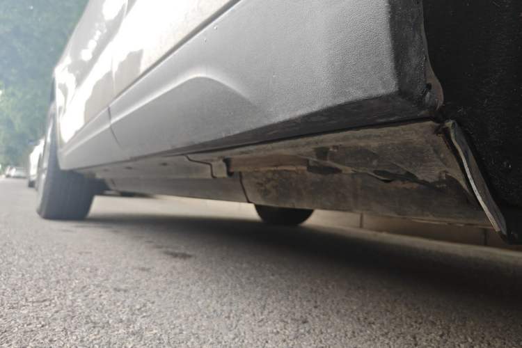 Used Audi Q5 2011 2.0TFSI Technology Model Chassis Rear Left