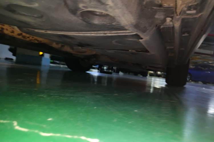 Used Audi Q5 2011 2.0TFSI Comfort Version Chassis Rear Right