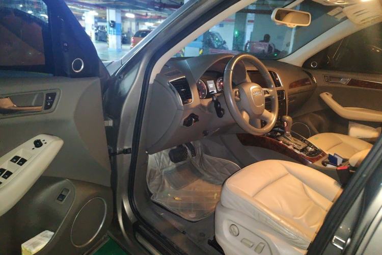 Used Audi Q5 2011 2.0TFSI Comfort Version Driver Seat