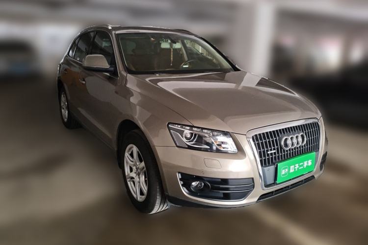 Used Audi Q5 2011 2.0TFSI Comfort Version Front Right 45 Deg