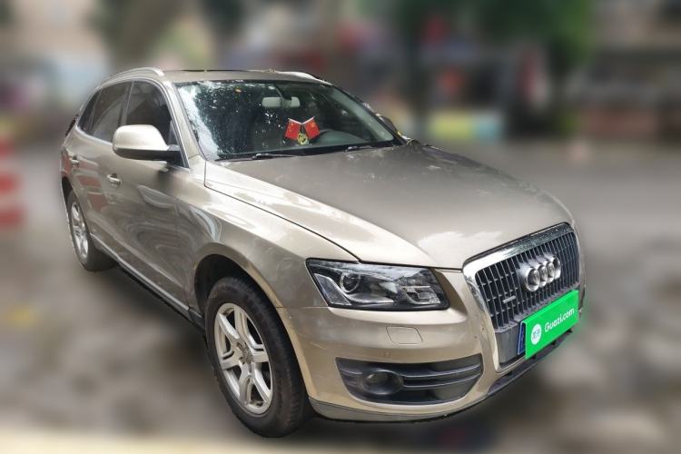 Used Audi Q5 2011 2.0TFSI Technology Model Front Right 45 Deg