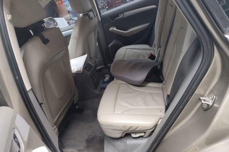 Used Audi Q5 2011 2.0TFSI Technology Model Left Rear Seat