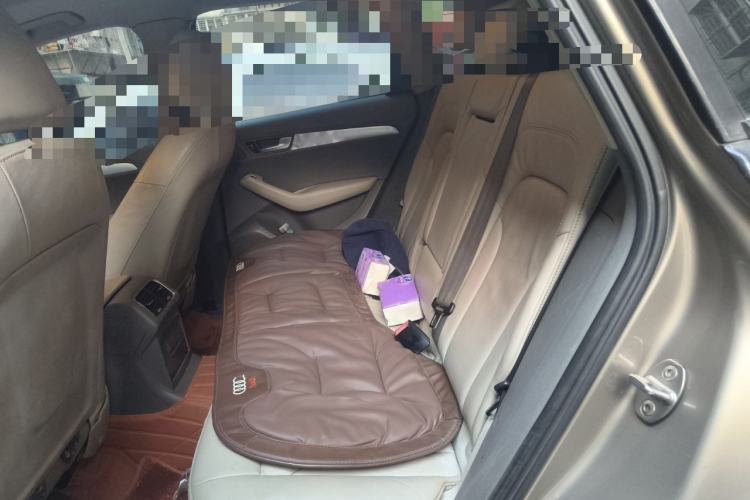 Used Audi Q5 2011 2.0TFSI Technology Model Left Rear Seat