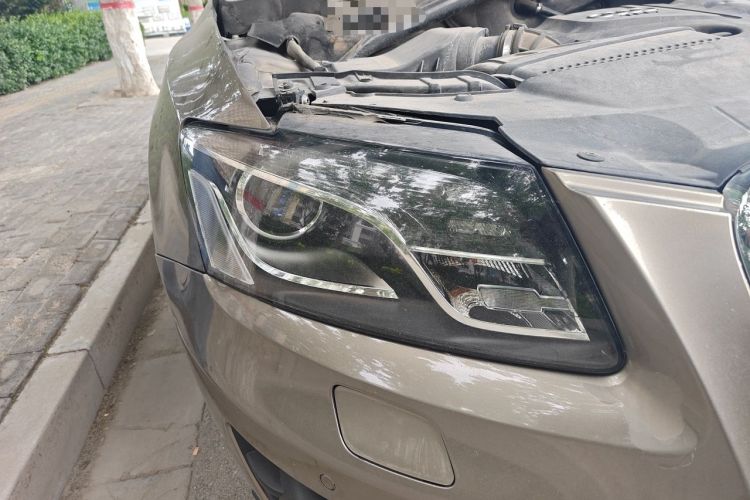 Used Audi Q5 2011 2.0TFSI Technology Model Right Front Headlight