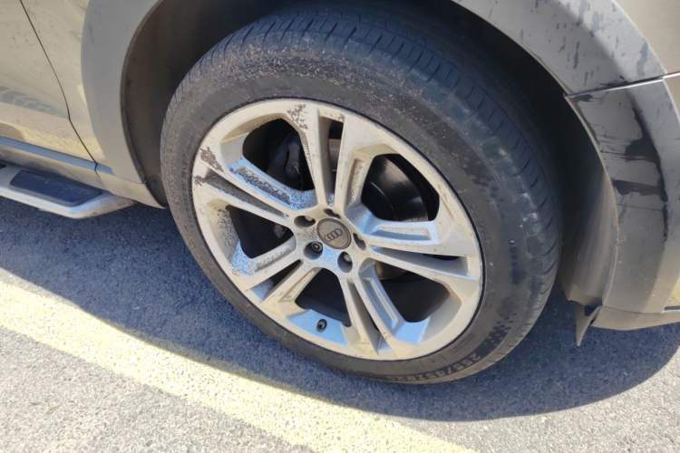 Used Audi Q5 2011 2.0TFSI Comfort Version Right Front Wheel Hub
