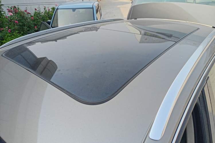Used Audi Q5 2011 2.0TFSI Technology Model Roof